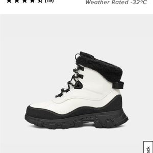 Brand new w/out tags and never worn Ugg Adirondack Meridian Hiker Boots